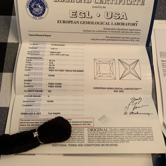 1 CT PRINCESS CUT DIAMOND ENGAGEMENT RING W PAPERS - Picture 2 of 4